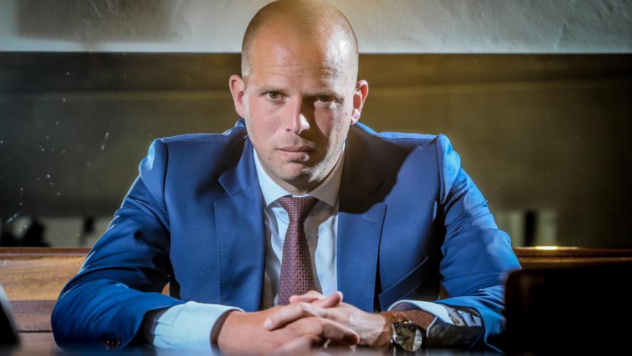 B9717554350Z.1_20181110101407_000+G4CCD2LE0.1-0