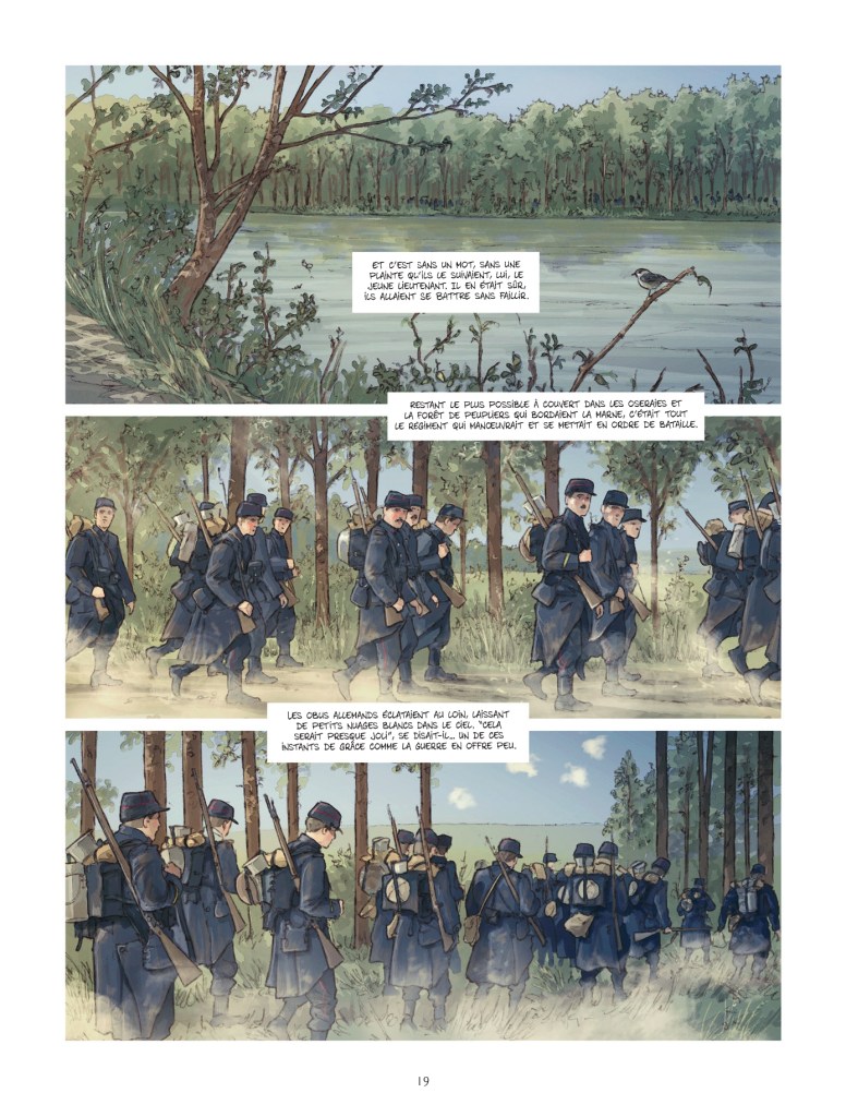 Une scène de bande dessinée montrant des soldats en uniforme marchant à travers une forêt près d'un lac, avec des arbres et un ciel bleu en arrière-plan.